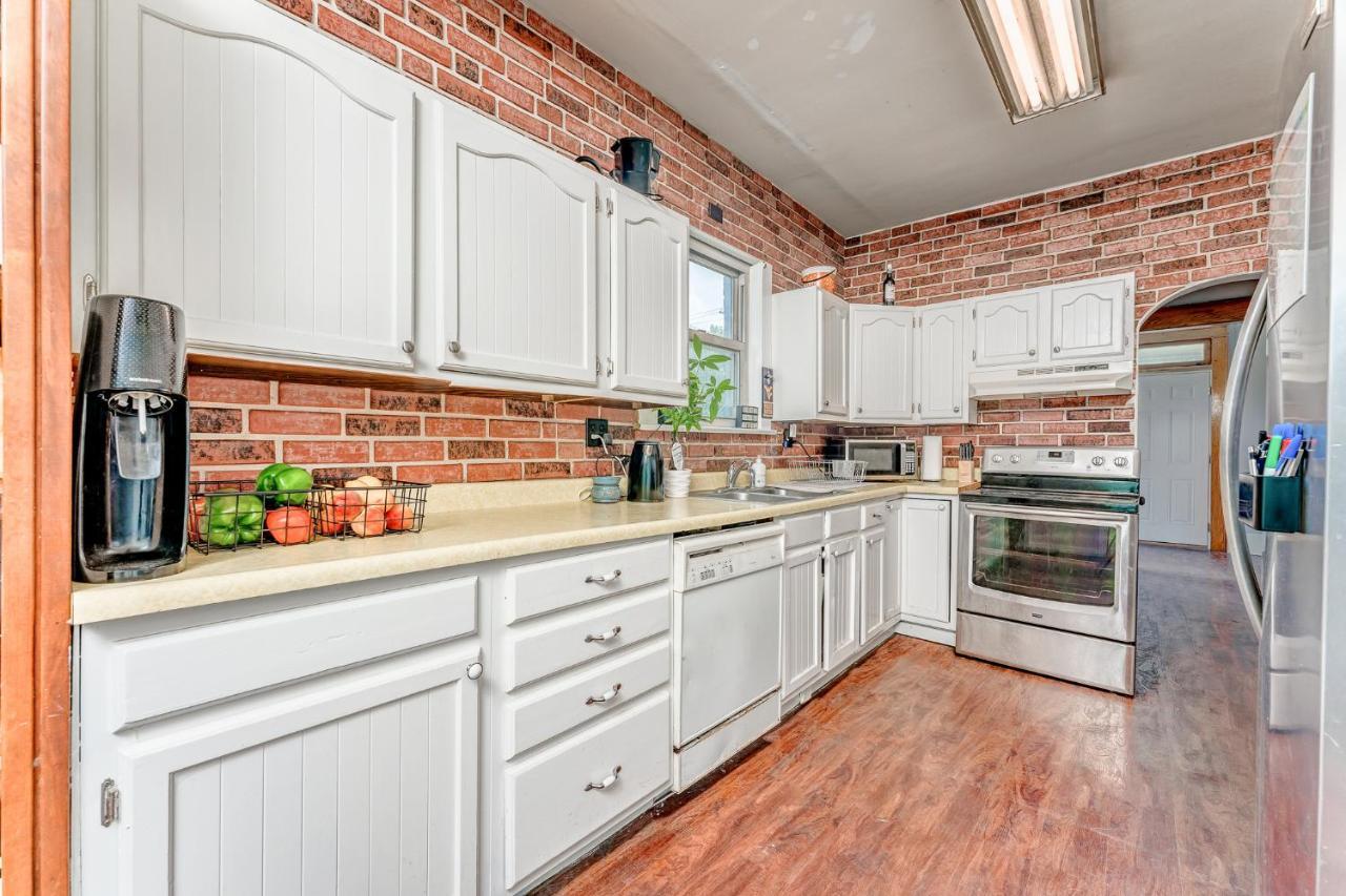 Awesome House, 5 Minutes To Dt, 2 Miles To Stadium And Ruby Memorial! 모건타운 외부 사진