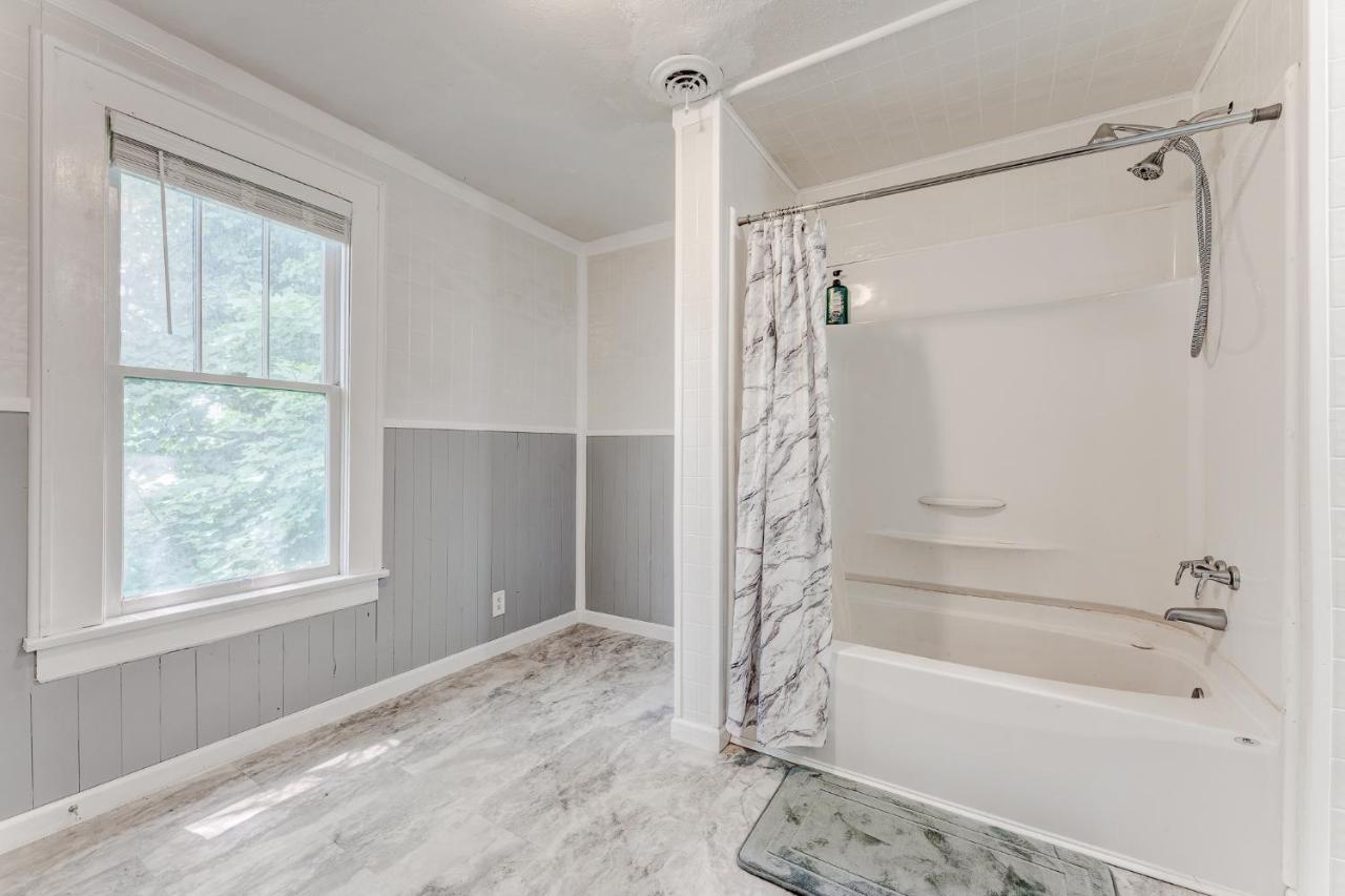 Awesome House, 5 Minutes To Dt, 2 Miles To Stadium And Ruby Memorial! 모건타운 외부 사진